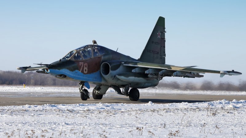 Штурмовик Су-25 Грач
