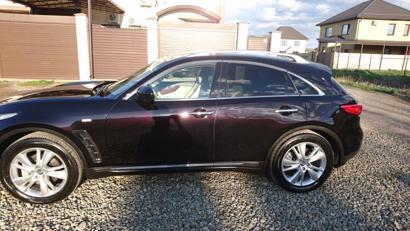 Infiniti qx70 гранат