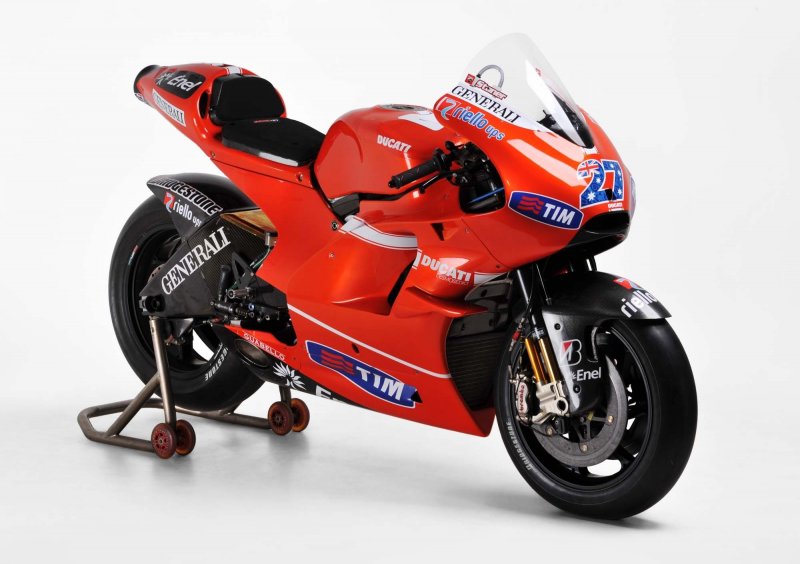 Мотоцикл гоночный Ducati