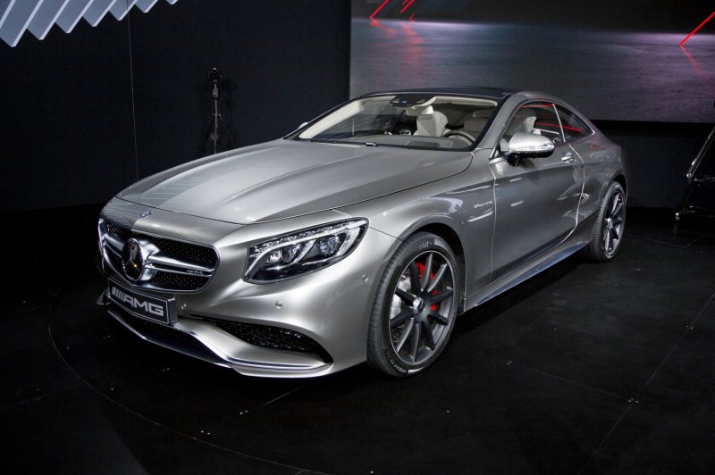 Mercedes s63 AMG