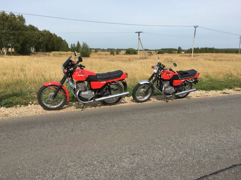 Ява 350 634 красная
