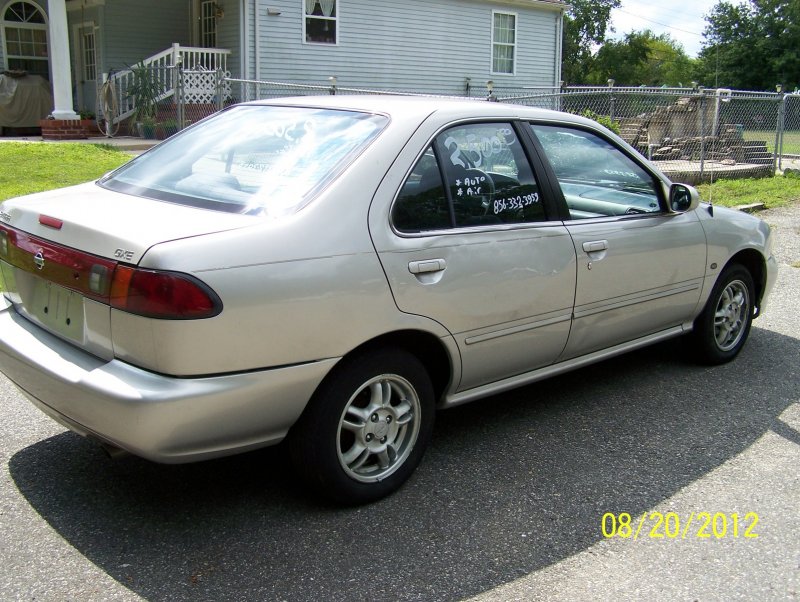 Nissan Sentra 1999