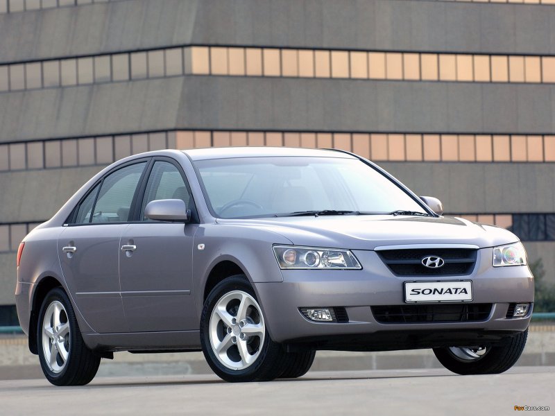 Hyundai Sonata NF 2008 салон
