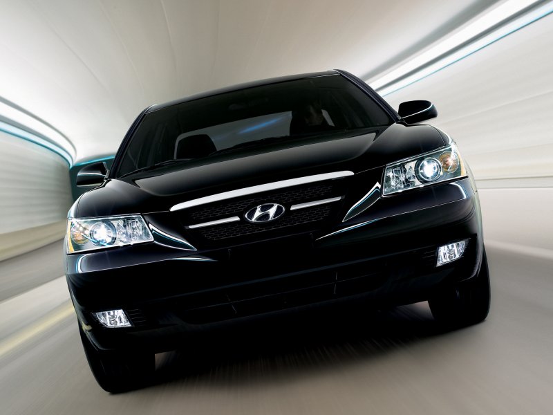 Hyundai Sonata NF черная