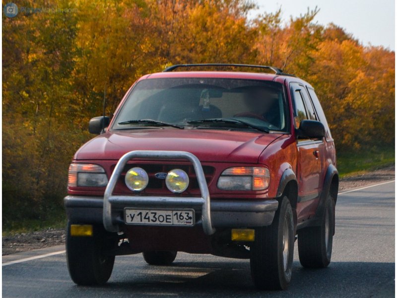 Ford Explorer 2 5,0l