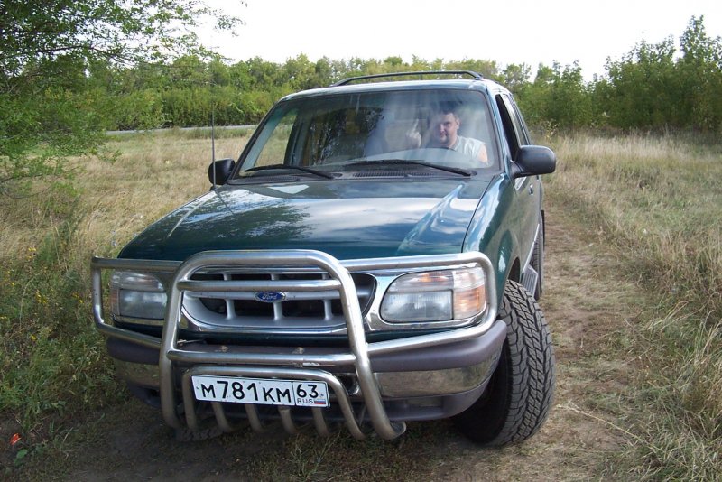 Ford Explorer 1996г