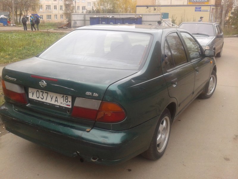 Ниссан Альмера 1997 2.0 бензин