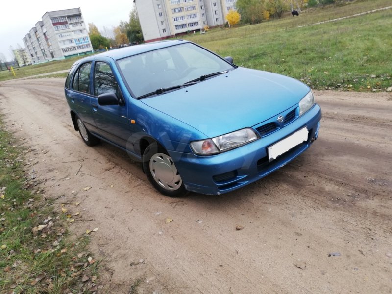 Nissan Almera n15 1998