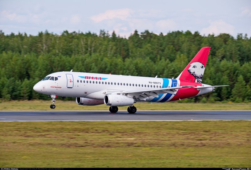 Ra-89049 самолёт