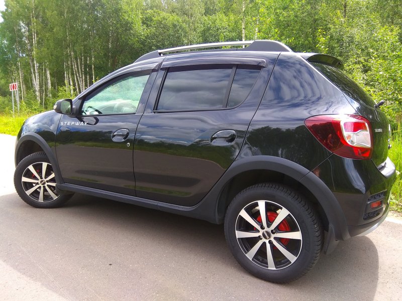 Рено Сандеро степвей r16