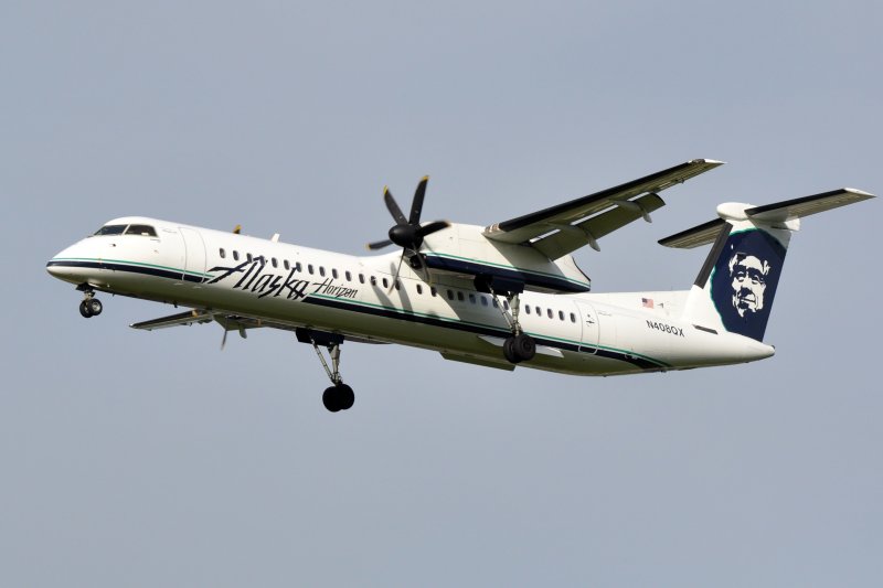 DHC 8 Аврора