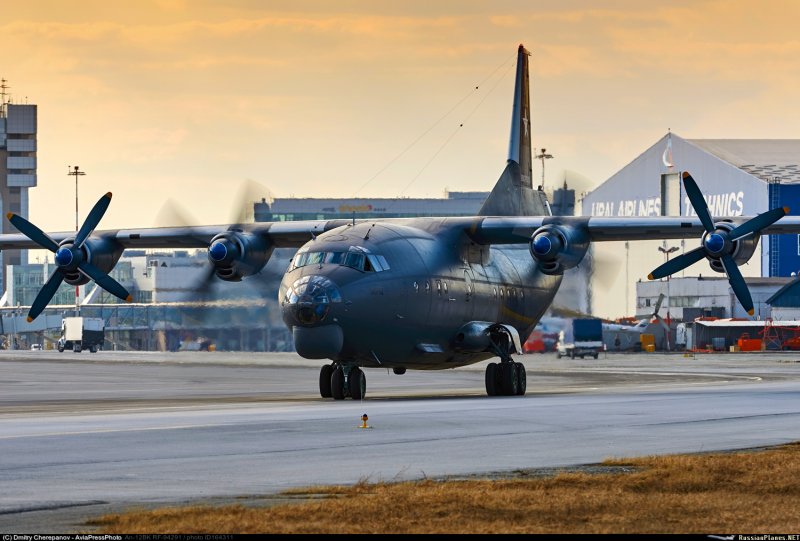 АН-12бк ВВС ВТА RF-94291
