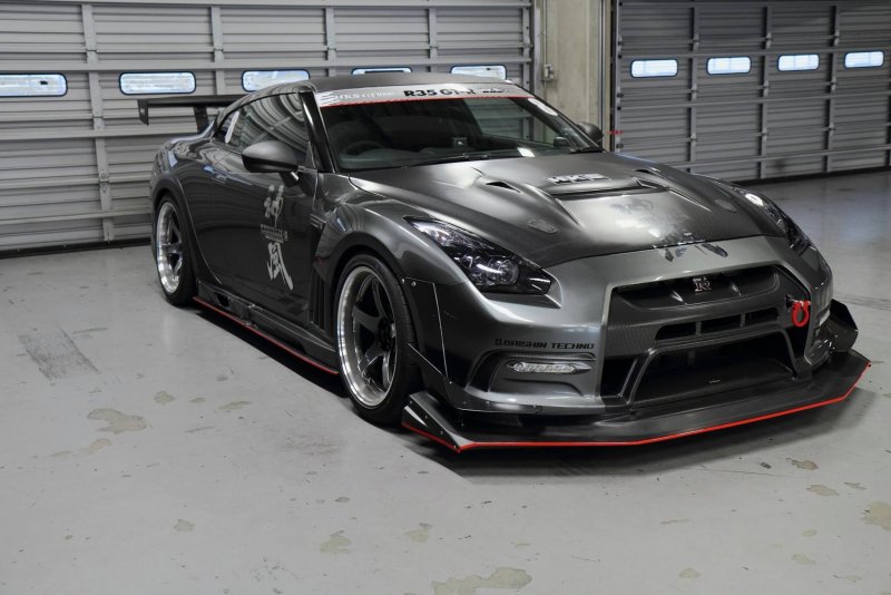 Nissan GTR r35 4к