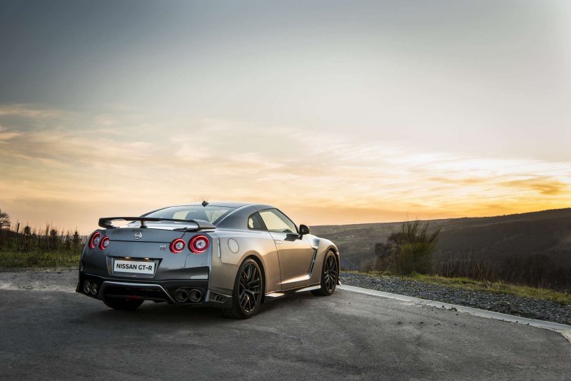 Nissan GTR Skyline r35 Tuning
