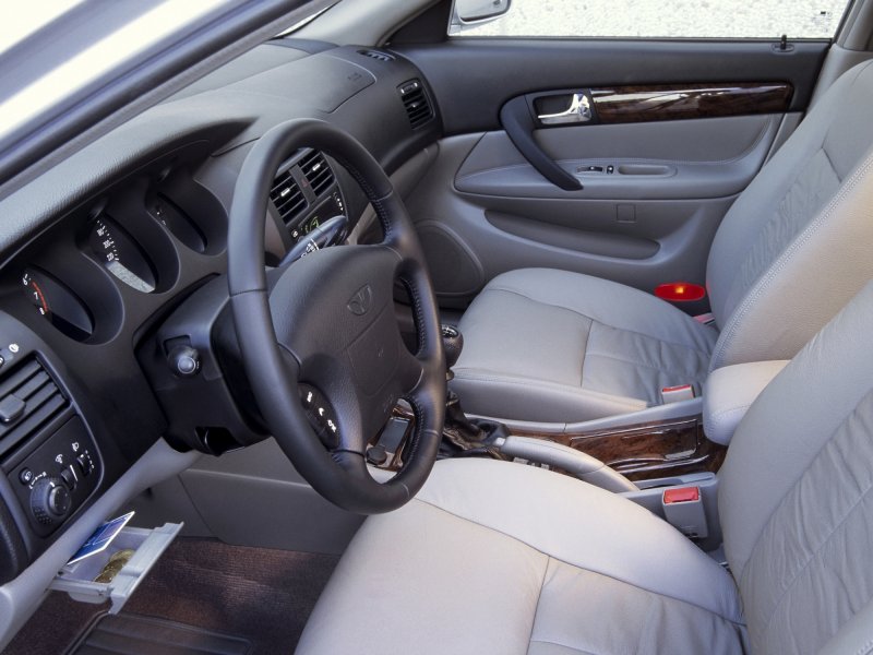Daewoo Evanda 2.0