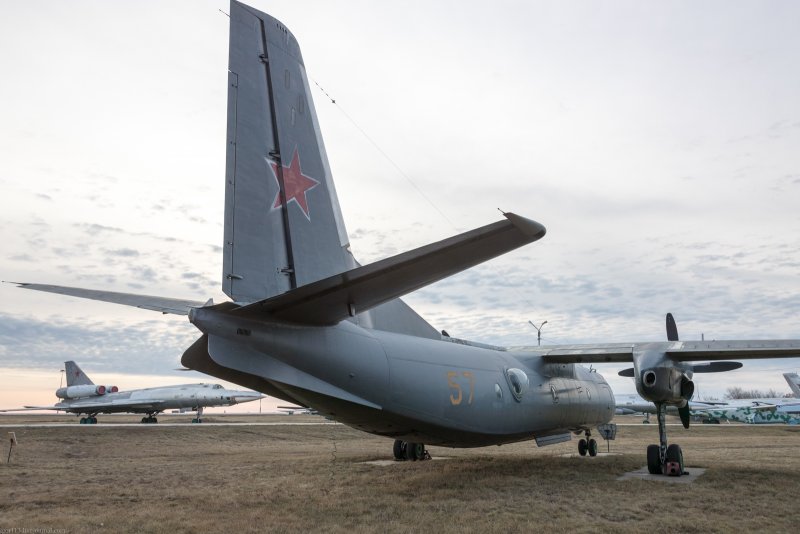 АН 24 Грузопассажирский