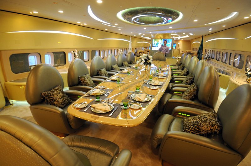 Airbus a380 шейха