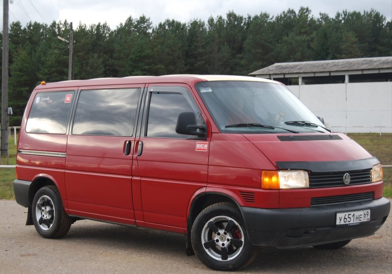 Caravelle т4 с надписью