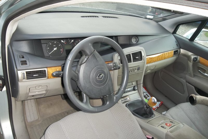 Renault vel satis, 2002