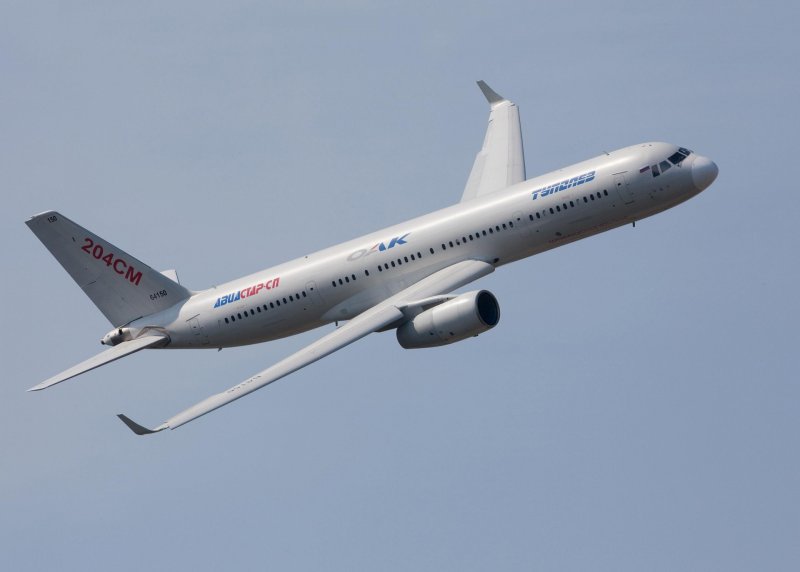 Ту-204-300 пассажирский самолёт