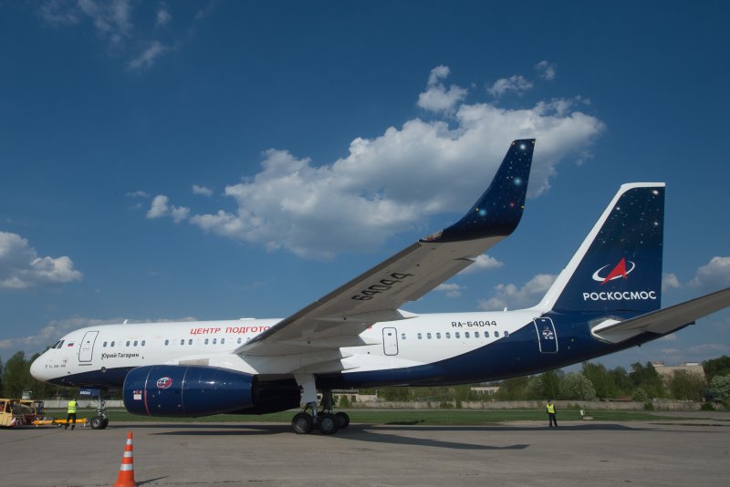 Ту-204 пассажирский