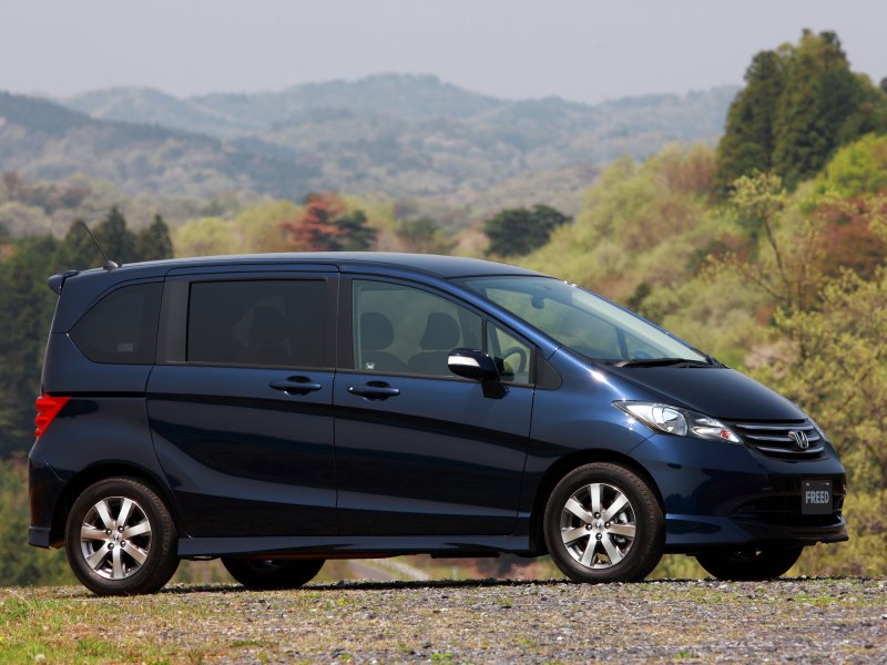 Honda freed 2011