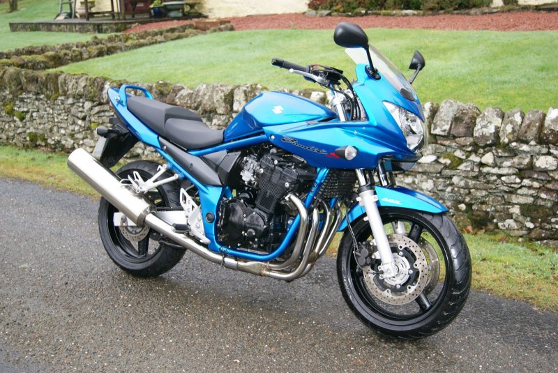 Suzuki gsf650sa