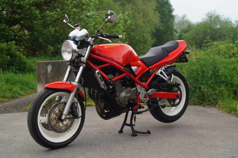 Suzuki Bandit 400 сероголовый