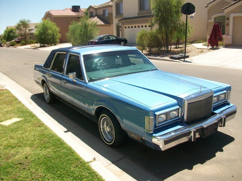Lincoln Town car 1981