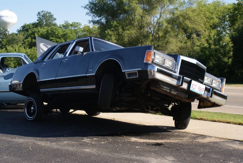 Town car 89