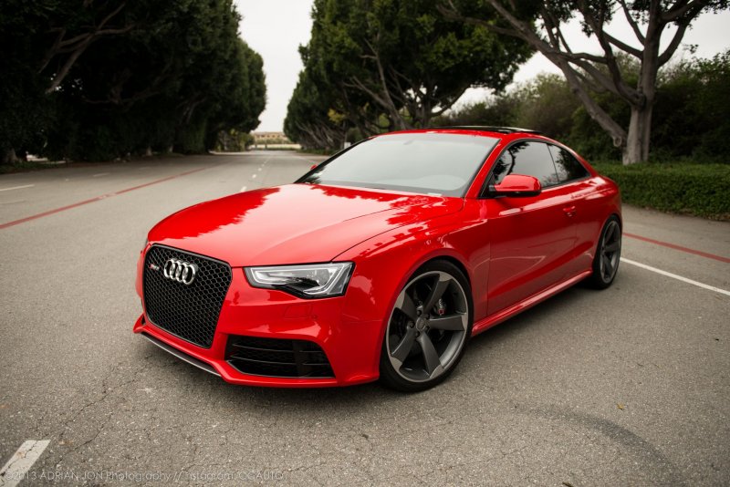 Audi a3 красная