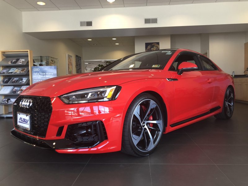 Audi a5 8t Рестайлинг обои