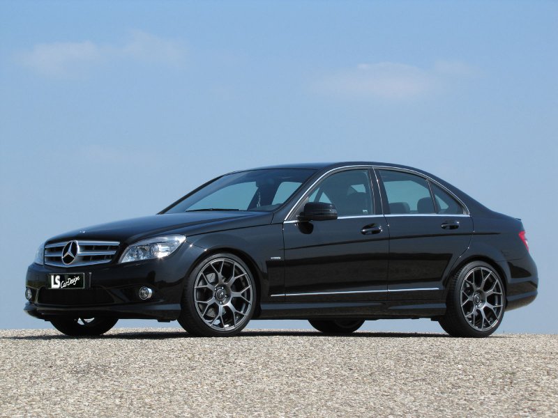 Mercedes c63 AMG w204 Black