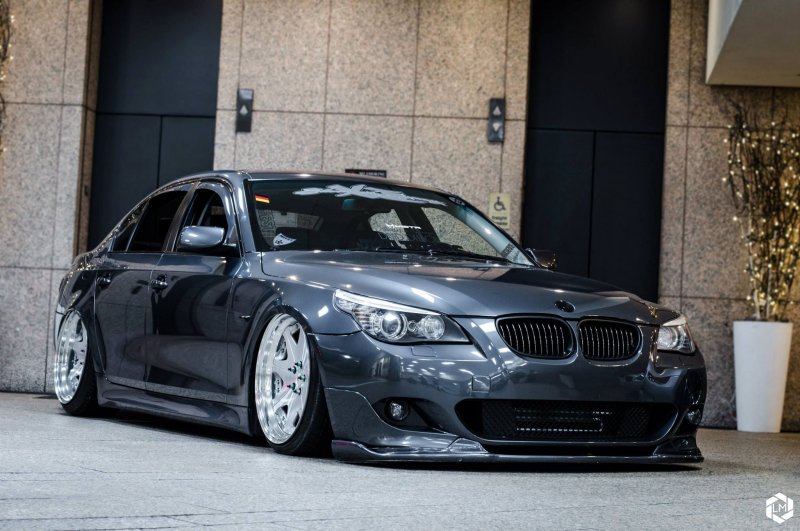 BMW 5 e60