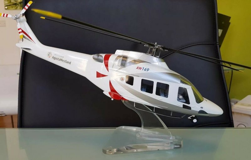 Вертолет AW 169 интерьер