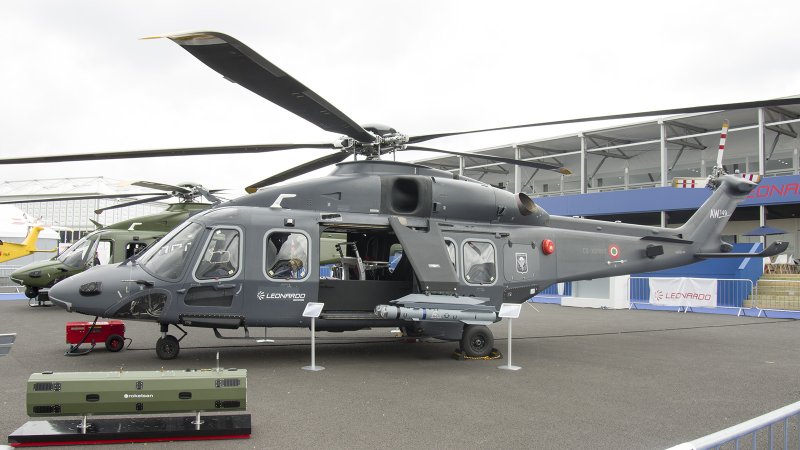 Aw169 вертолет