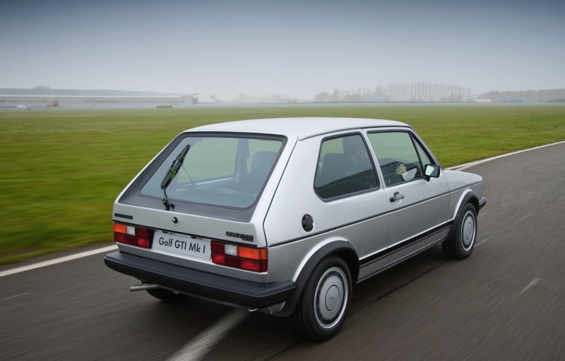 Volkswagen Golf GTI 1 поколения