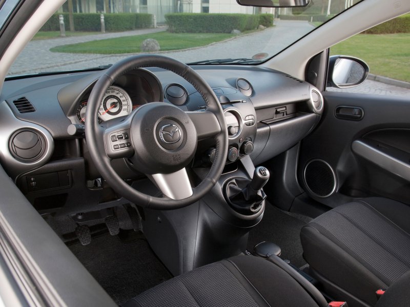 Mazda 2 Sport 2008