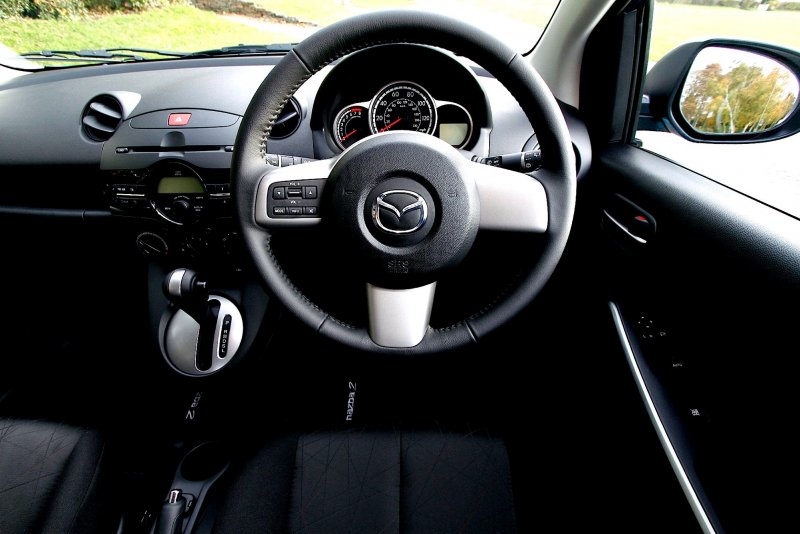 Mazda 2 2009