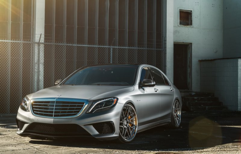 Mercedes Benz s63 w222