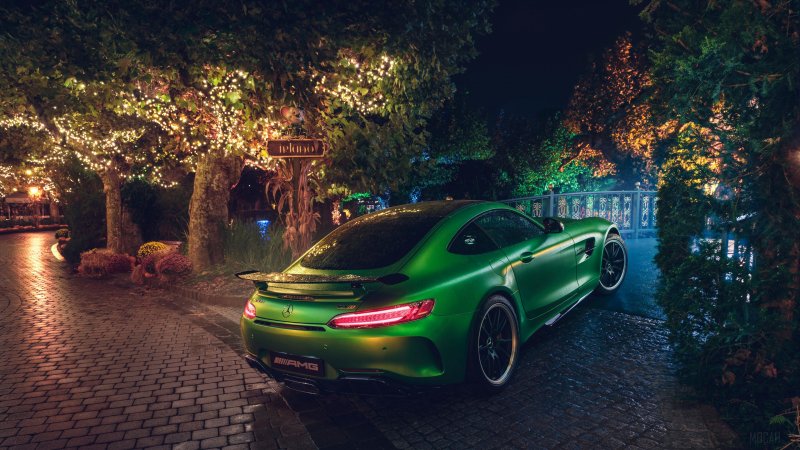 Mercedes AMG 4k