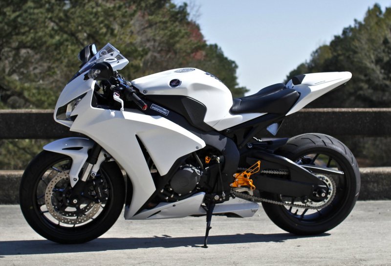 Мотоцикл Honda cbr1000rr