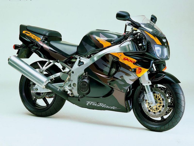 Honda cbr900rr