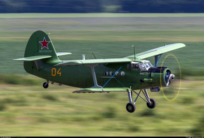 АН-2 биплан