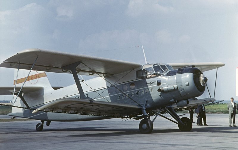 АН-2 С НУРСАМИ
