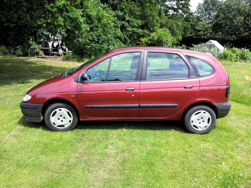 Renault Scenic 1 поколение