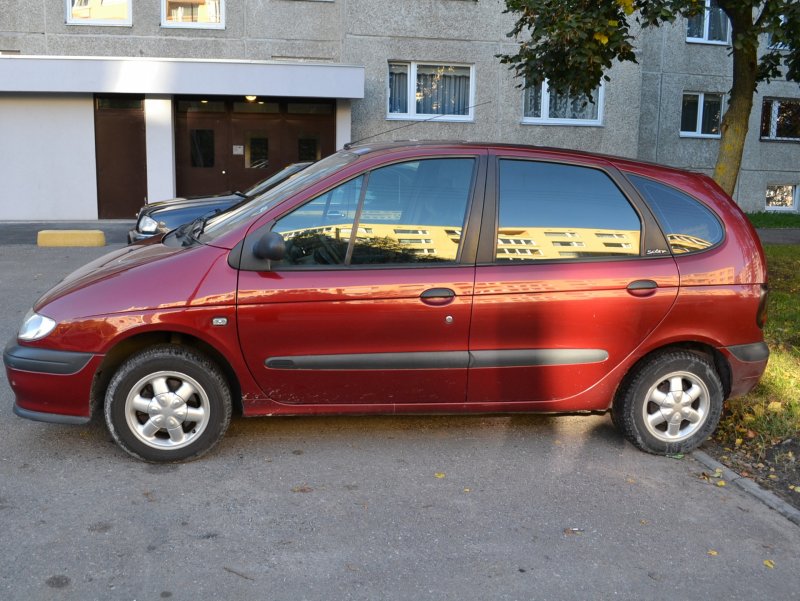 Renault Megane Scenic 1
