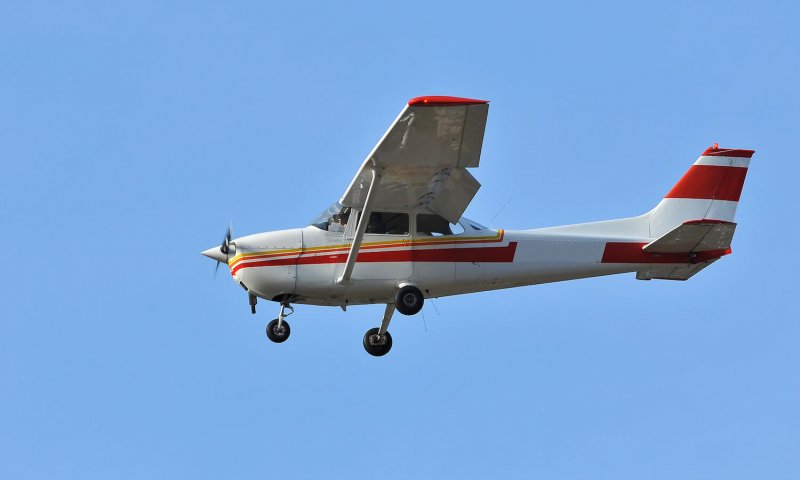 См-2000 самолет кабина