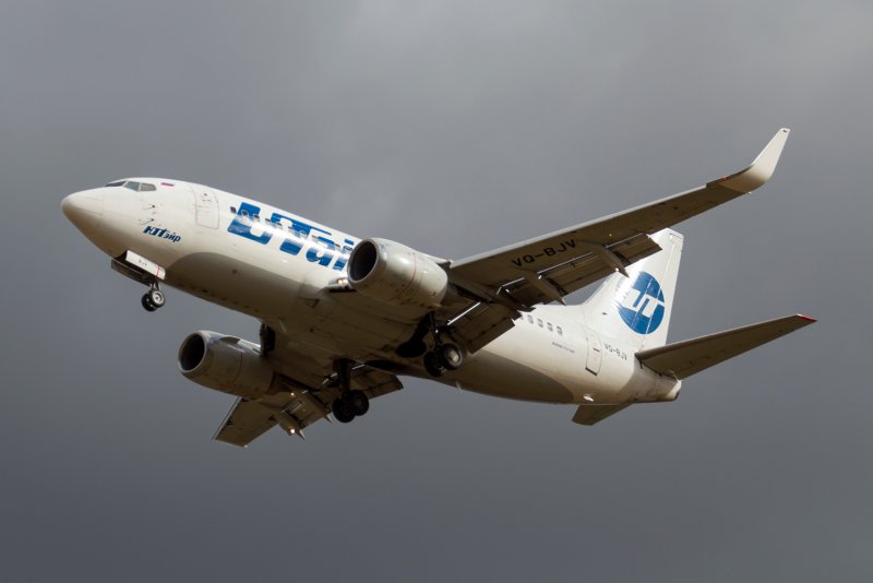 Боинг 737 1000