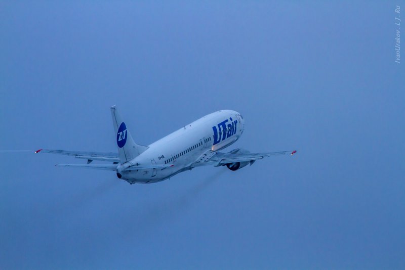 UTAIR Boeing
